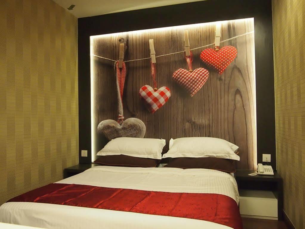 Chariton Hotel Nusa Bestari Johor Bahru Exterior photo